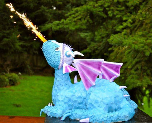 Fire-Breathing Dragon Cake!
